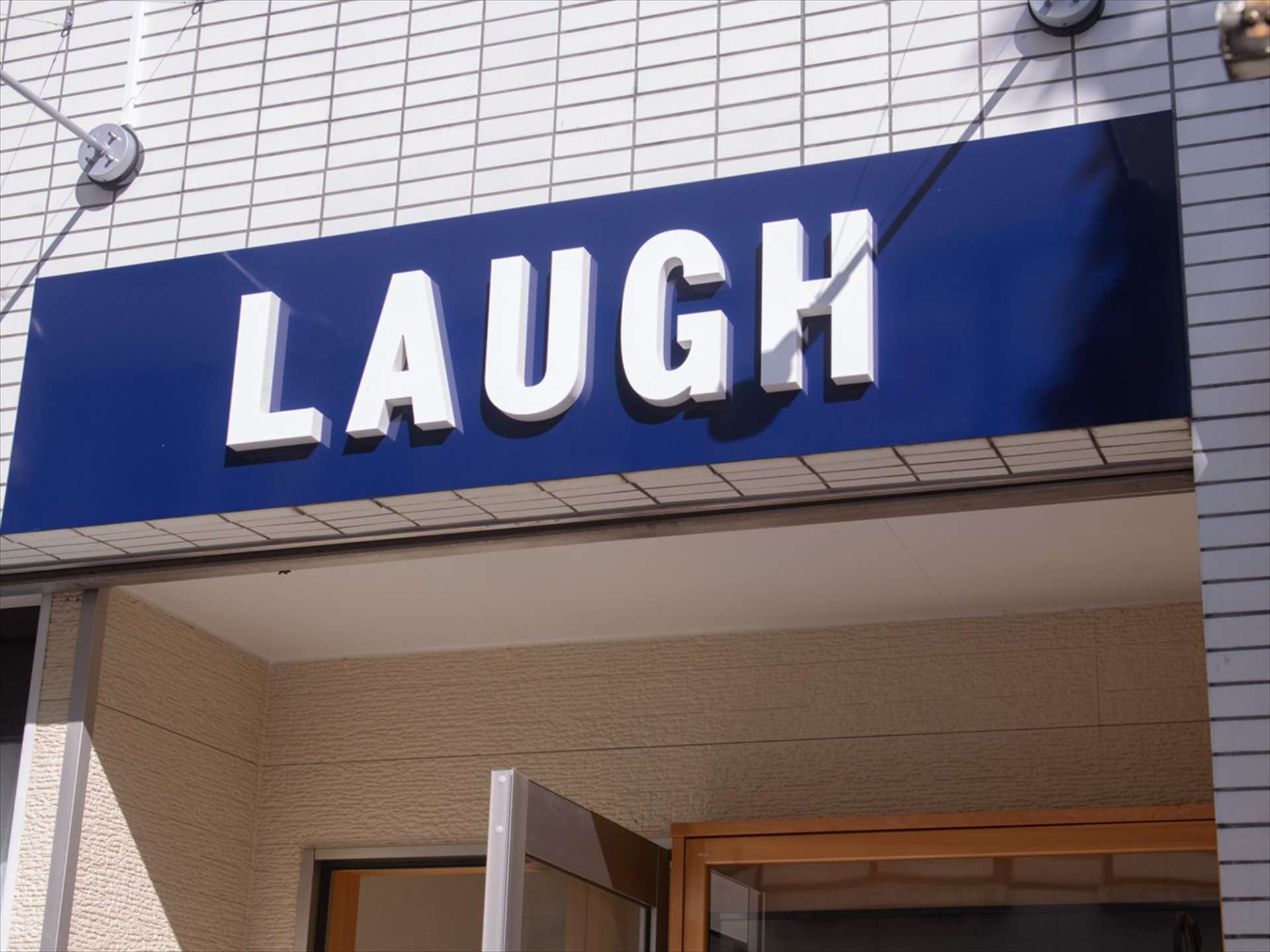 LAUGH